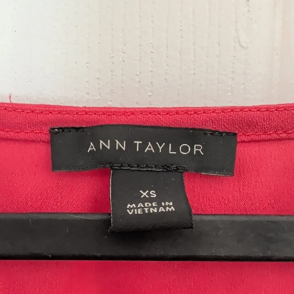 Ann Taylor Bell Sleeve V-Neck Blouse - Picture 3 of 5